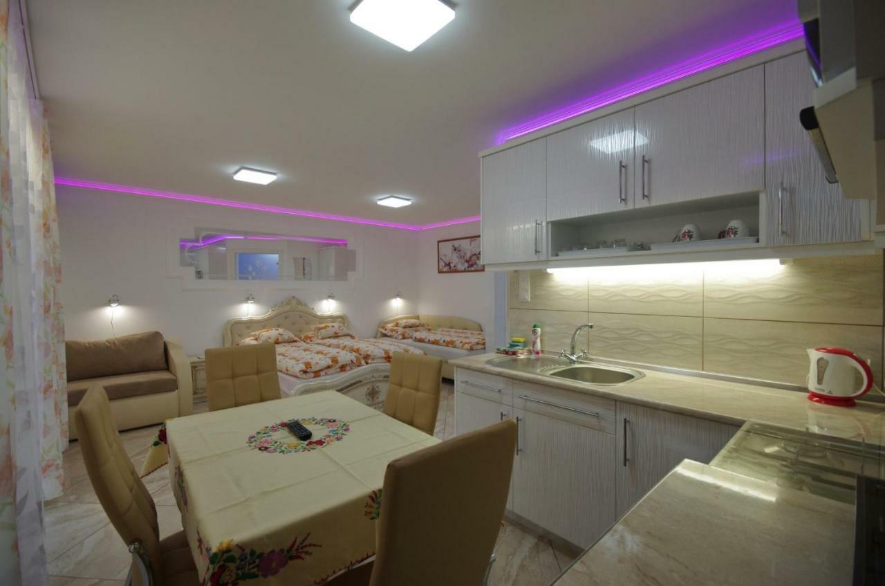 Amalia Apartman 귤러 외부 사진